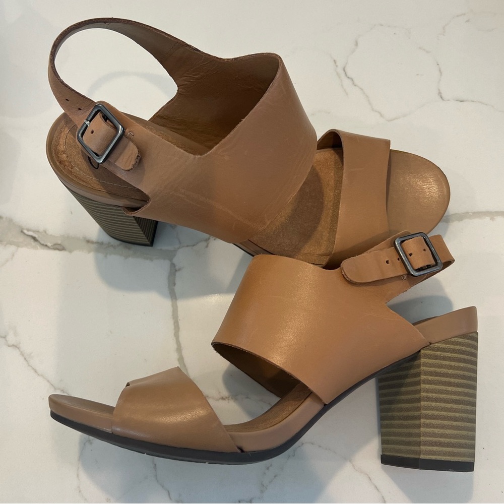 Clark’s Sandals
